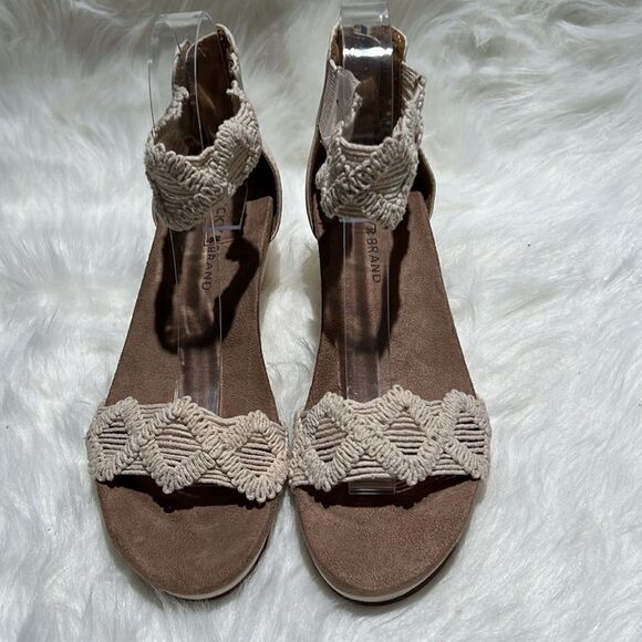 New Lucky Brand Macramé Wedge Sandal Size 7.5M.  B86 - Picture 2 of 9